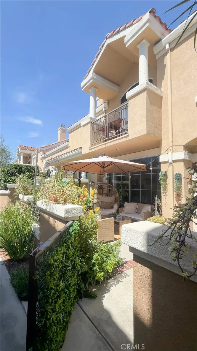 21 Bravo Aliso Viejo, CA 92656