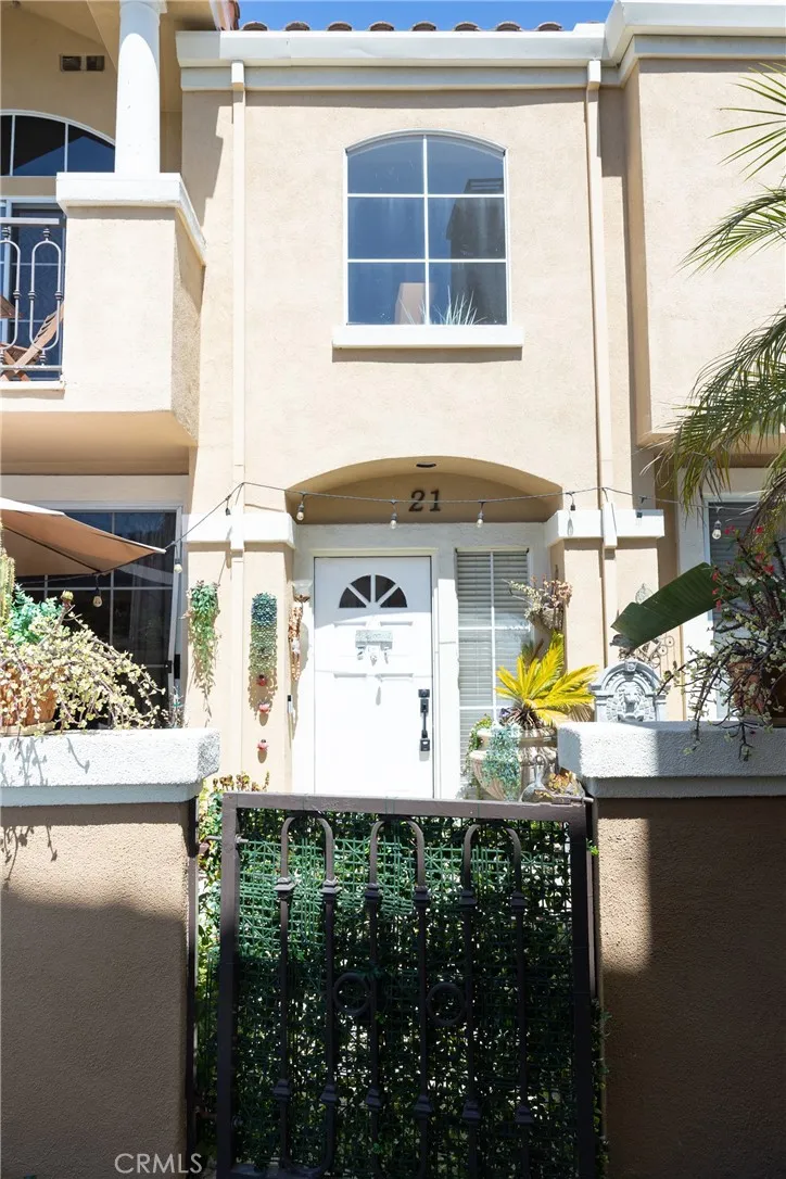 21 Bravo Aliso Viejo, CA 92656