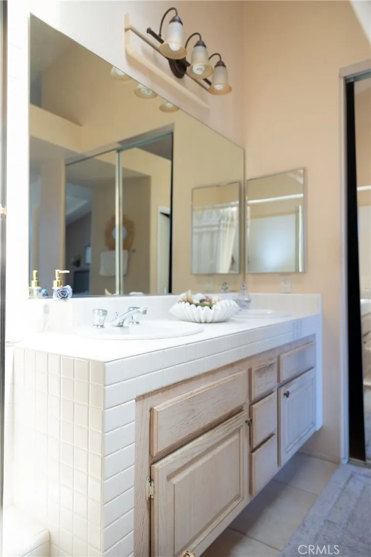21 Bravo Aliso Viejo, CA 92656