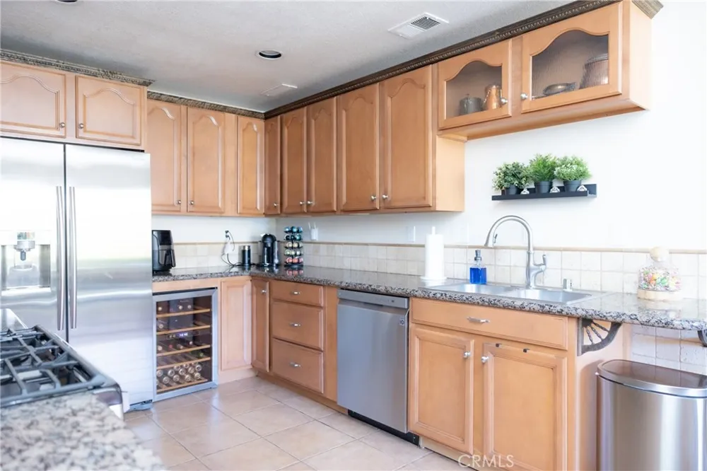 21 Bravo Aliso Viejo, CA 92656