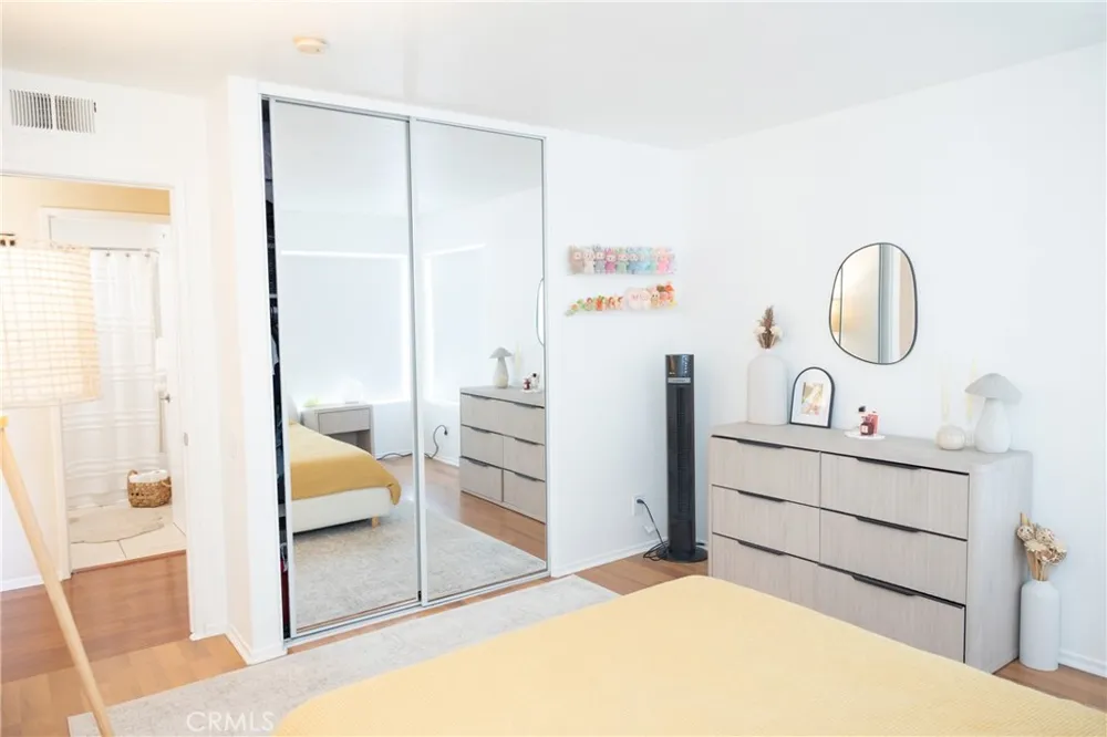 21 Bravo Aliso Viejo, CA 92656