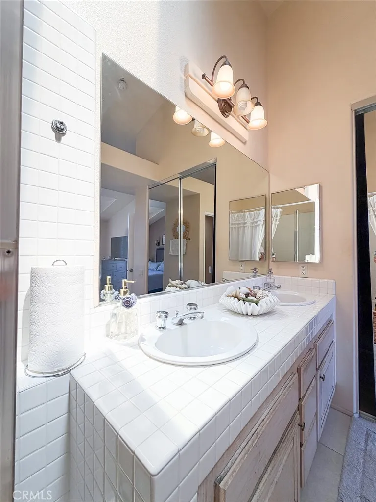 21 Bravo Aliso Viejo, CA 92656