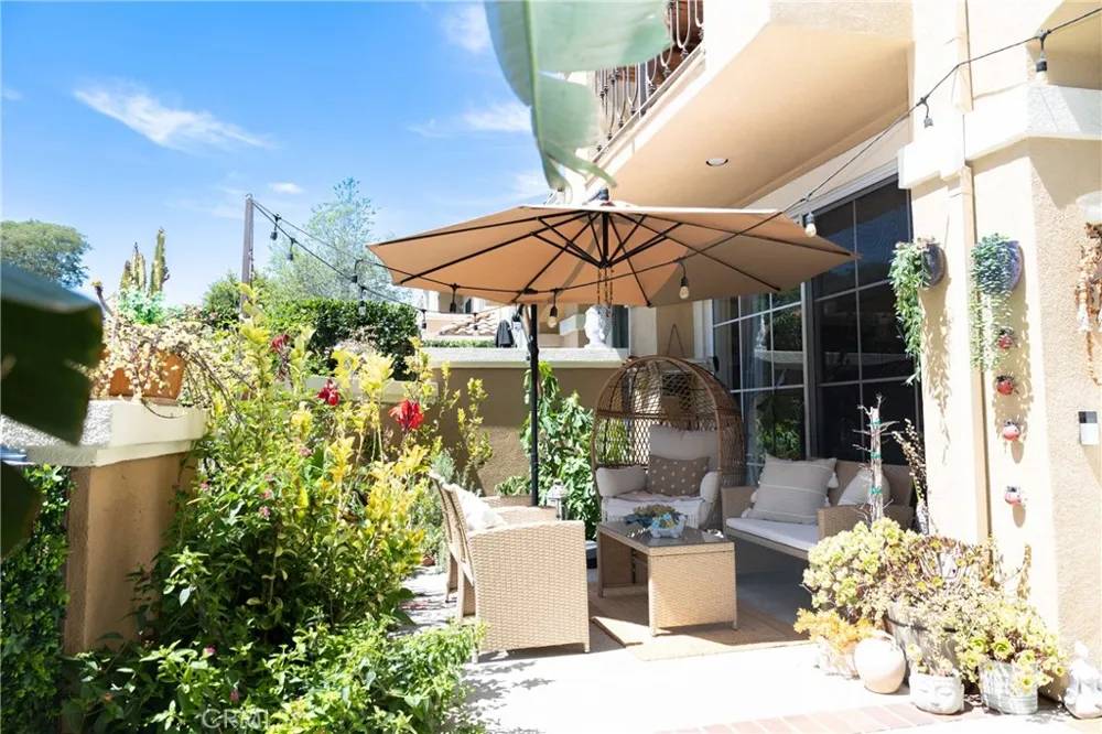 21 Bravo Aliso Viejo, CA 92656