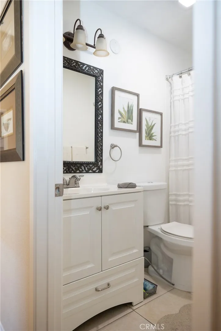 21 Bravo Aliso Viejo, CA 92656