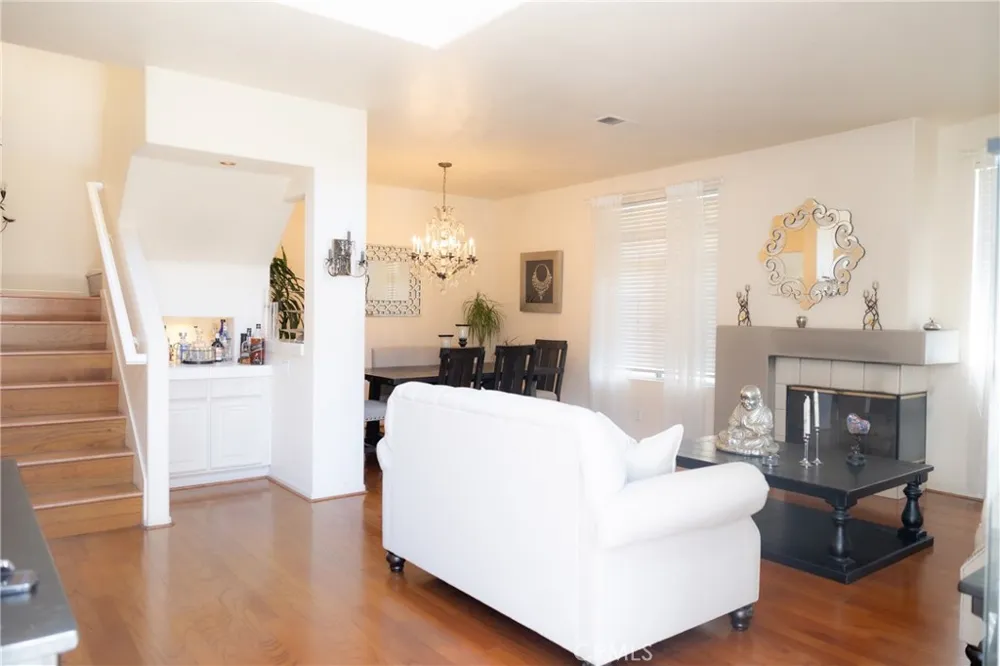 21 Bravo Aliso Viejo, CA 92656