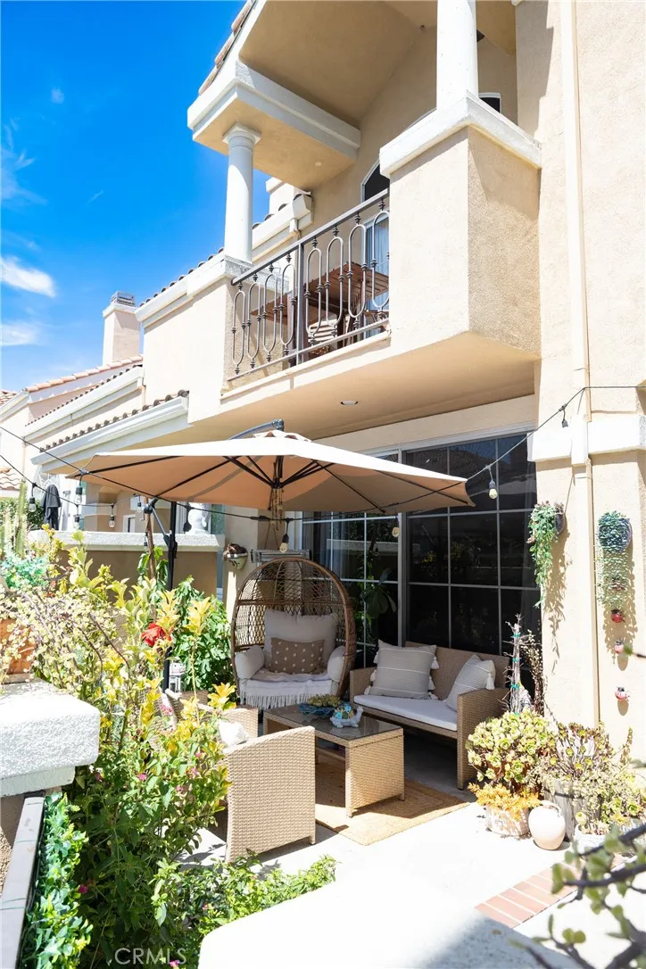 21 Bravo Aliso Viejo, CA 92656