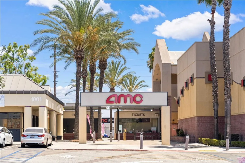 155 W LA PALMA AVENUE #2 Anaheim, CA 92801