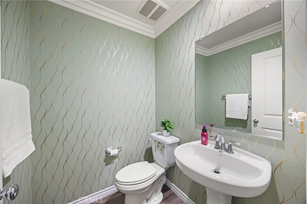 640 S Gladys San Gabriel, CA 91776