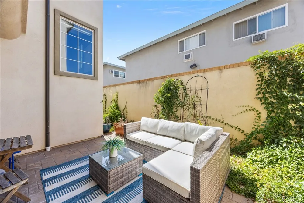 640 S Gladys San Gabriel, CA 91776