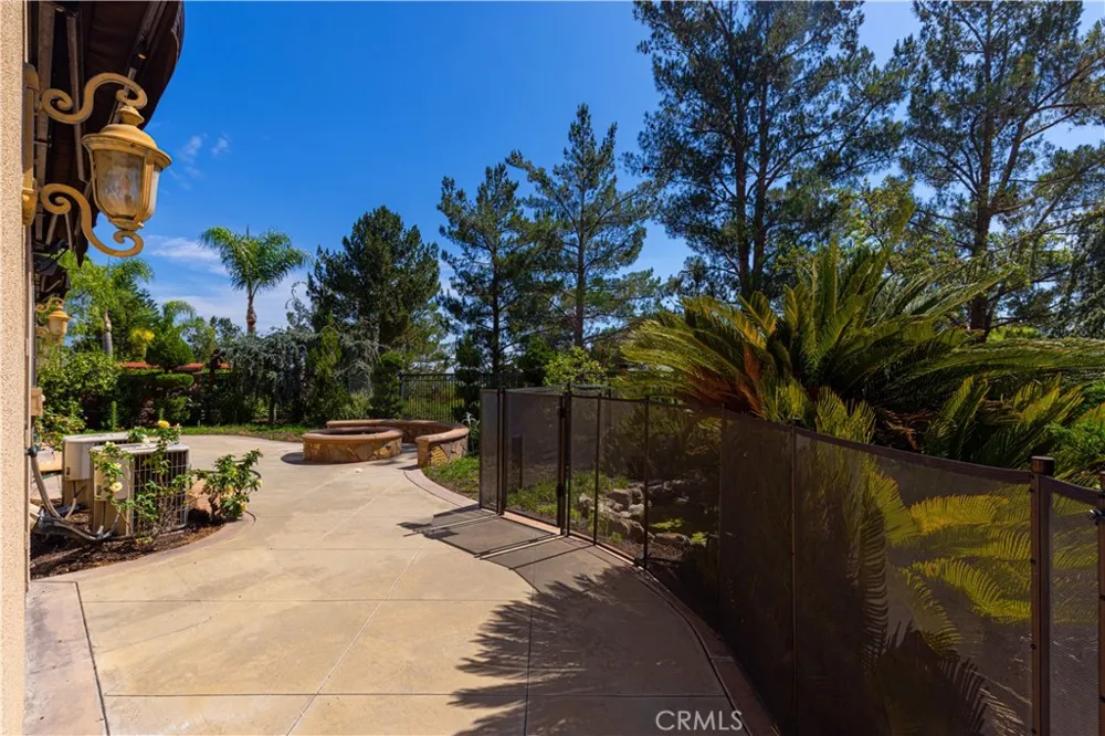 16689 Tourmaline Chino Hills, CA 91709