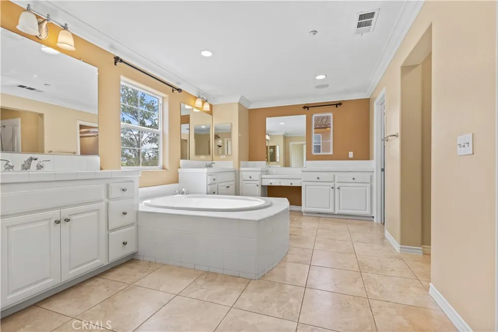 16689 Tourmaline Chino Hills, CA 91709