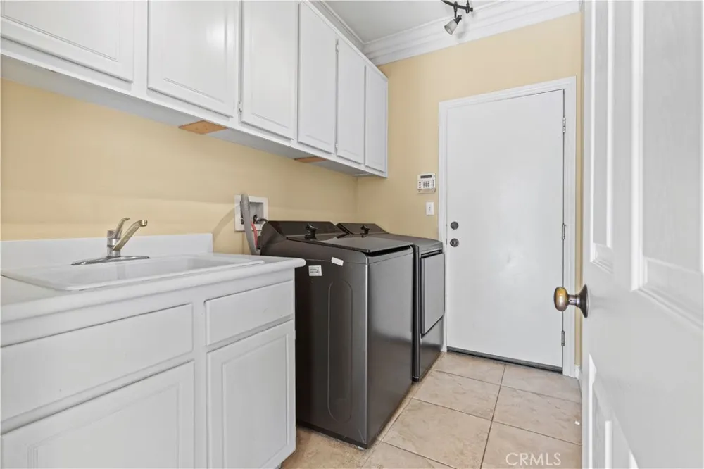 16689 Tourmaline Chino Hills, CA 91709