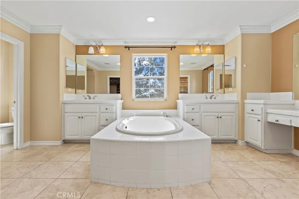 16689 Tourmaline Chino Hills, CA 91709
