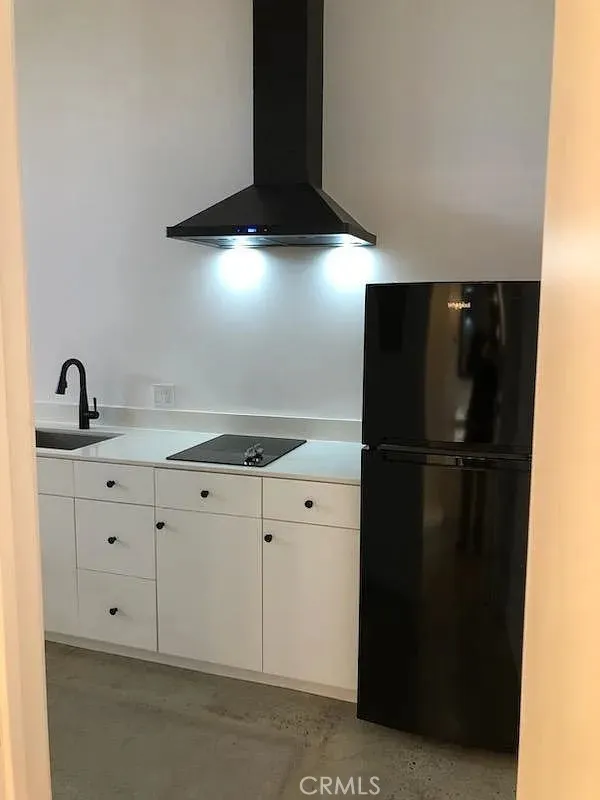 1100 E 7th Street #1104 Long Beach, CA 90813