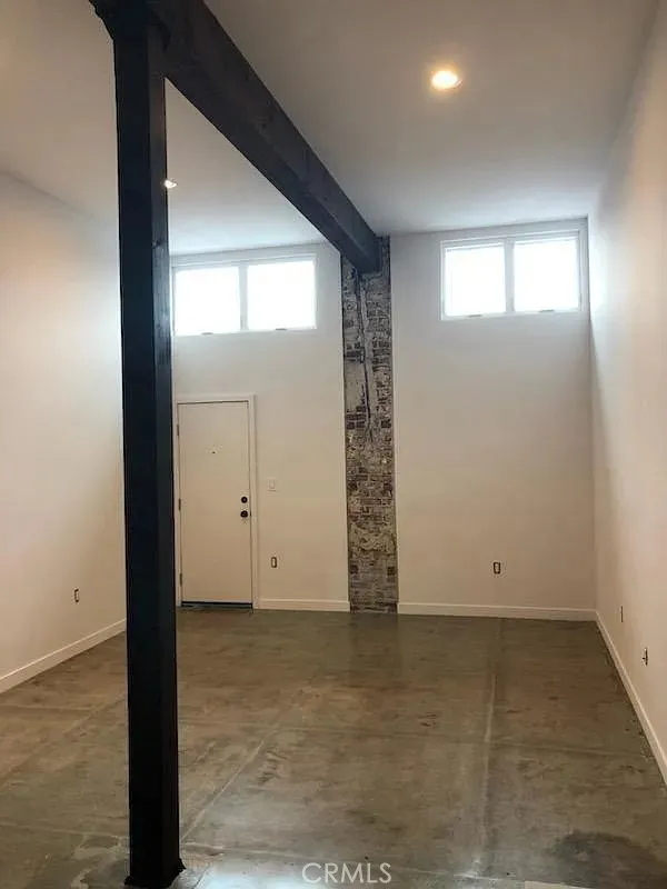 1100 E 7th Street #1104 Long Beach, CA 90813