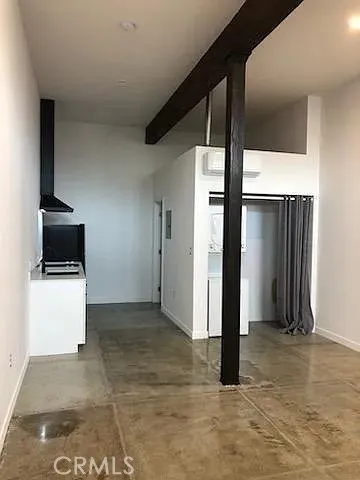 1100 E 7th Street #1104 Long Beach, CA 90813