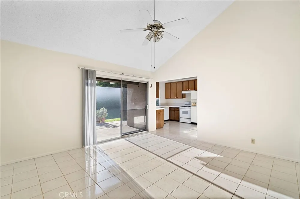 3907 Madonna Drive Fullerton, CA 92835