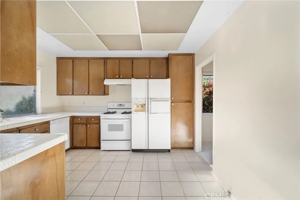 3907 Madonna Drive Fullerton, CA 92835
