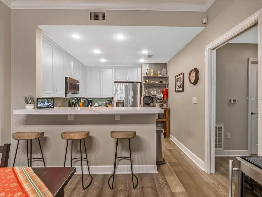 630 VASSAR STREET #2205 Orlando, FL 32804