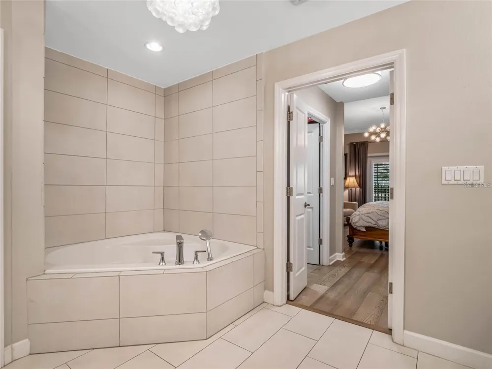 630 VASSAR STREET #2205 Orlando, FL 32804