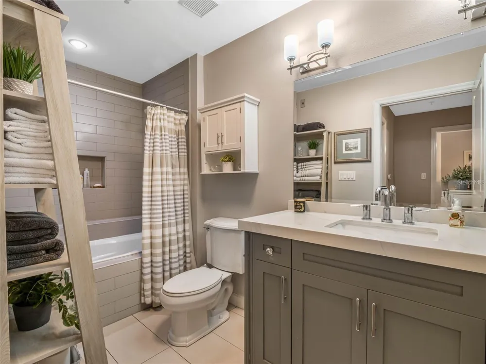 630 VASSAR STREET #2205 Orlando, FL 32804