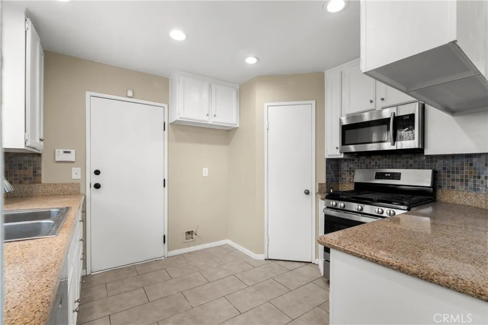 1243 Monterey Court Duarte, CA 91010