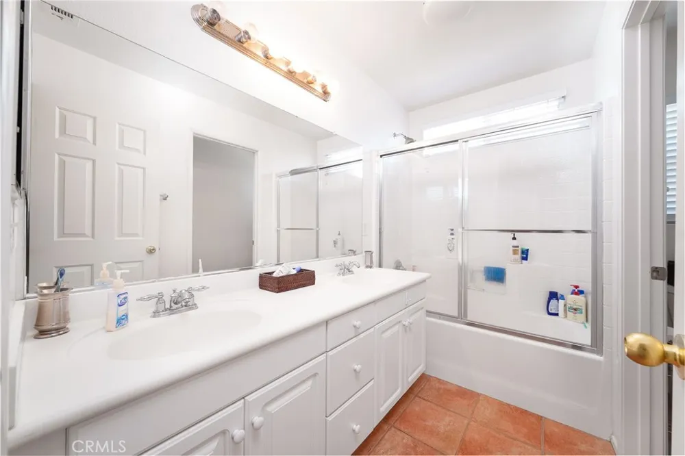 38199 Talavera Court Murrieta, CA 92563