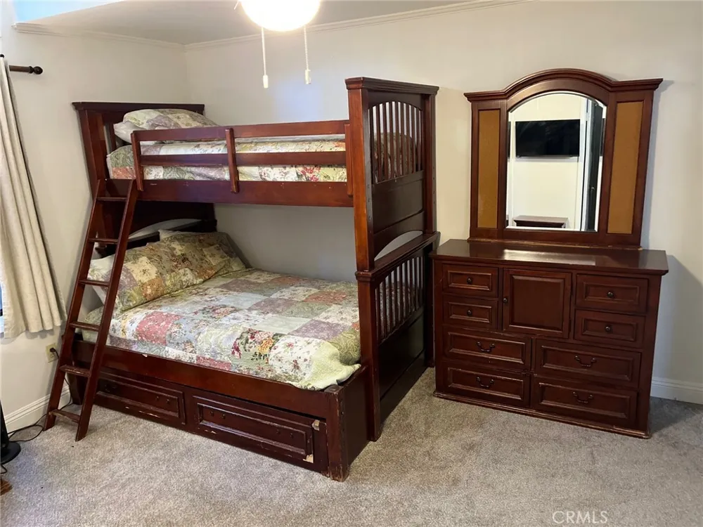 42385 Fox Farm Big Bear Lake, CA 92315