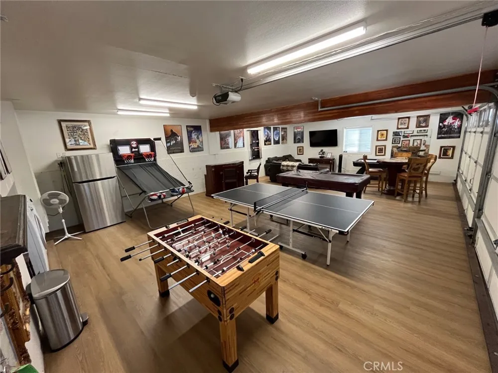 42385 Fox Farm Big Bear Lake, CA 92315