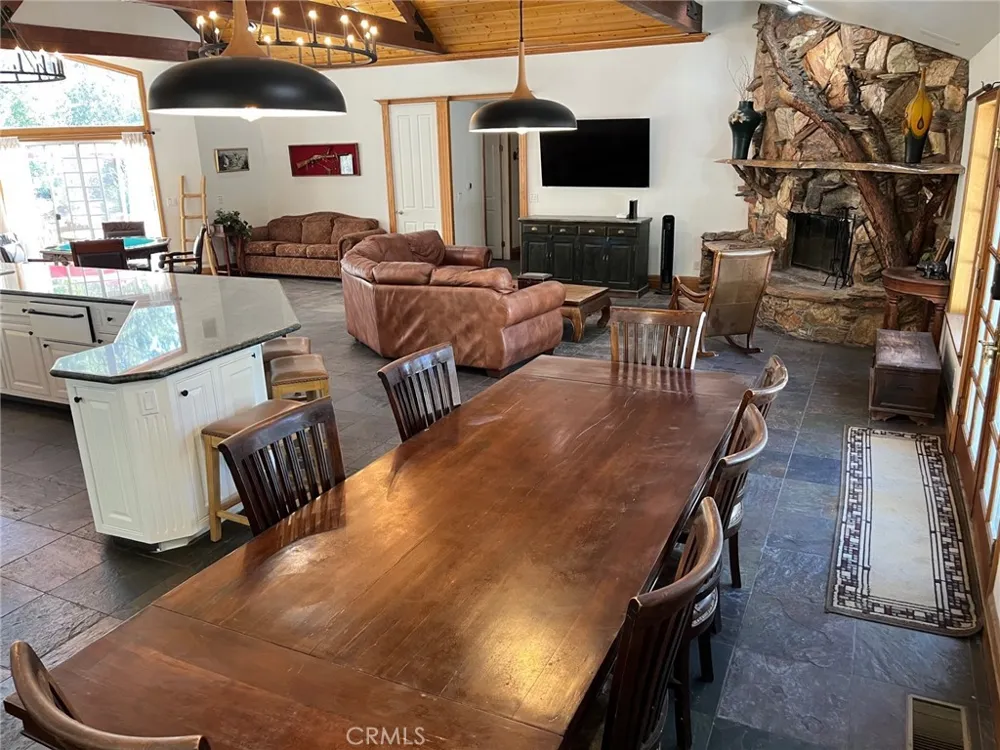 42385 Fox Farm Big Bear Lake, CA 92315