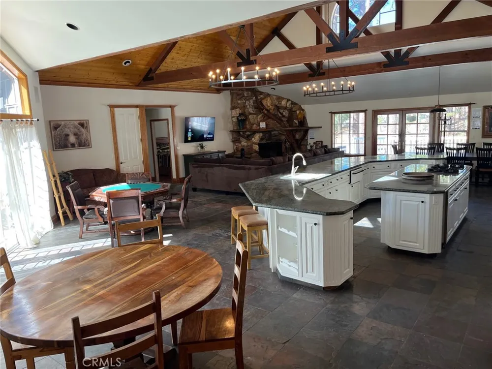 42385 Fox Farm Big Bear Lake, CA 92315