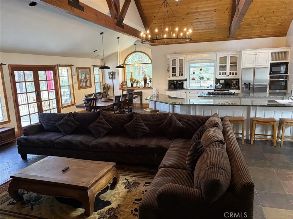 42385 Fox Farm Big Bear Lake, CA 92315
