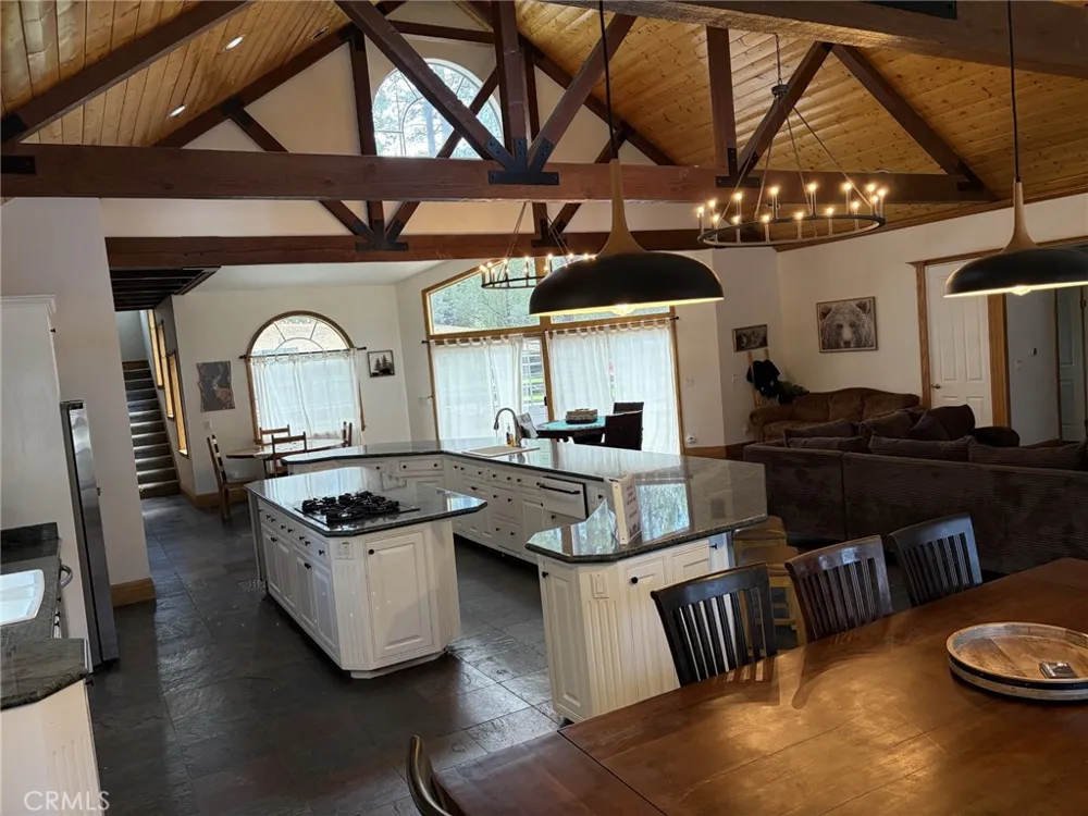 42385 Fox Farm Big Bear Lake, CA 92315