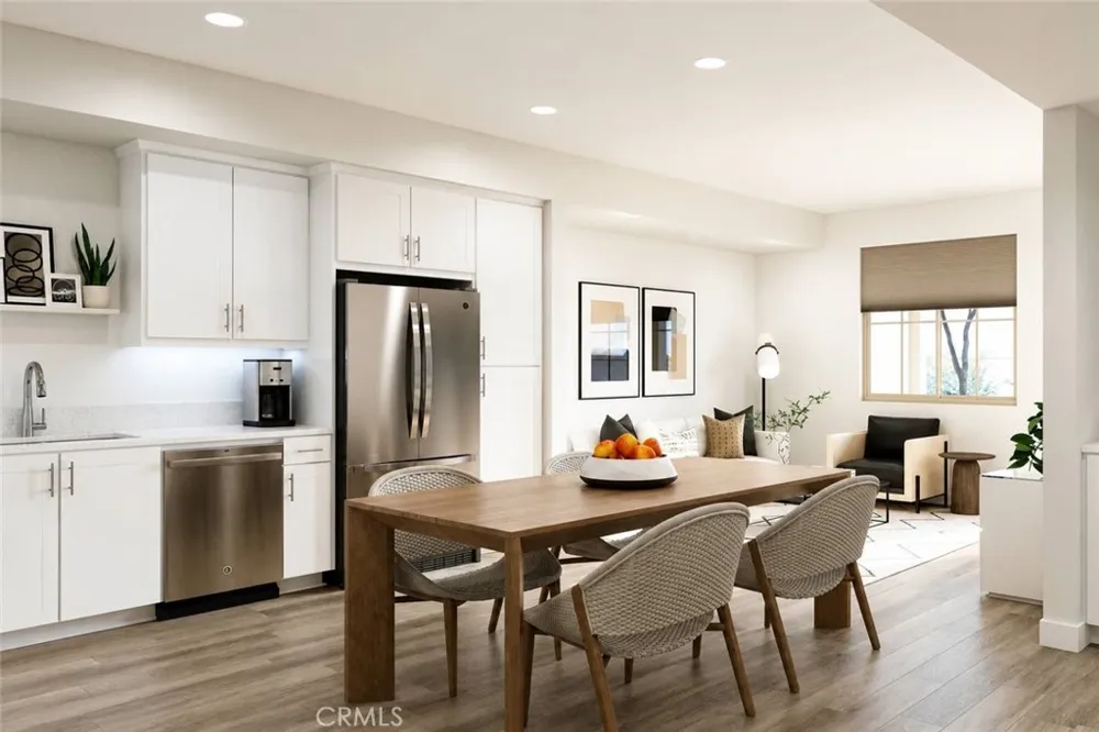 9011 Cerise Lane #122 Cypress, CA 90630