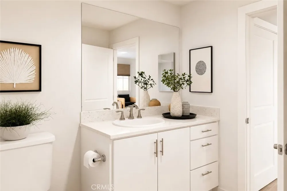 9011 Cerise Lane #122 Cypress, CA 90630
