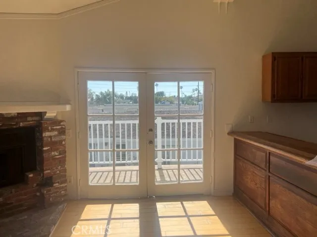 1605 Huntington Street Huntington Beach, CA 92648