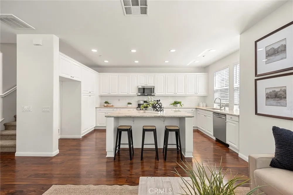 21 Arlington Street Ladera Ranch, CA 92694