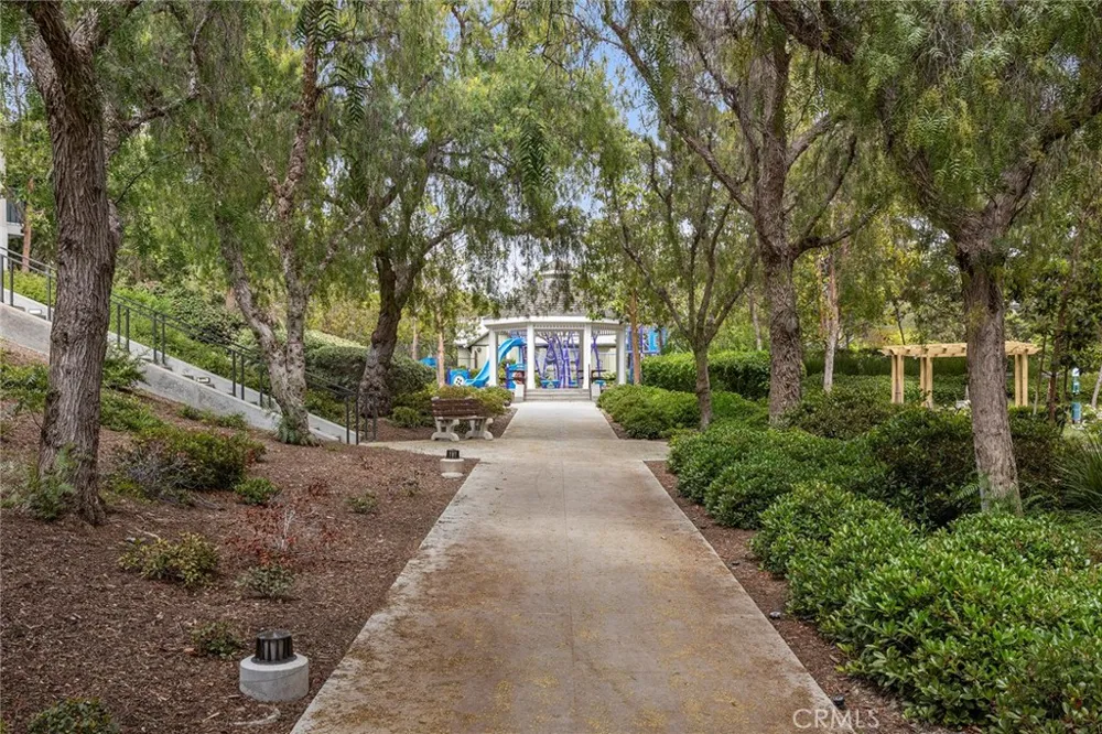 21 Arlington Street Ladera Ranch, CA 92694