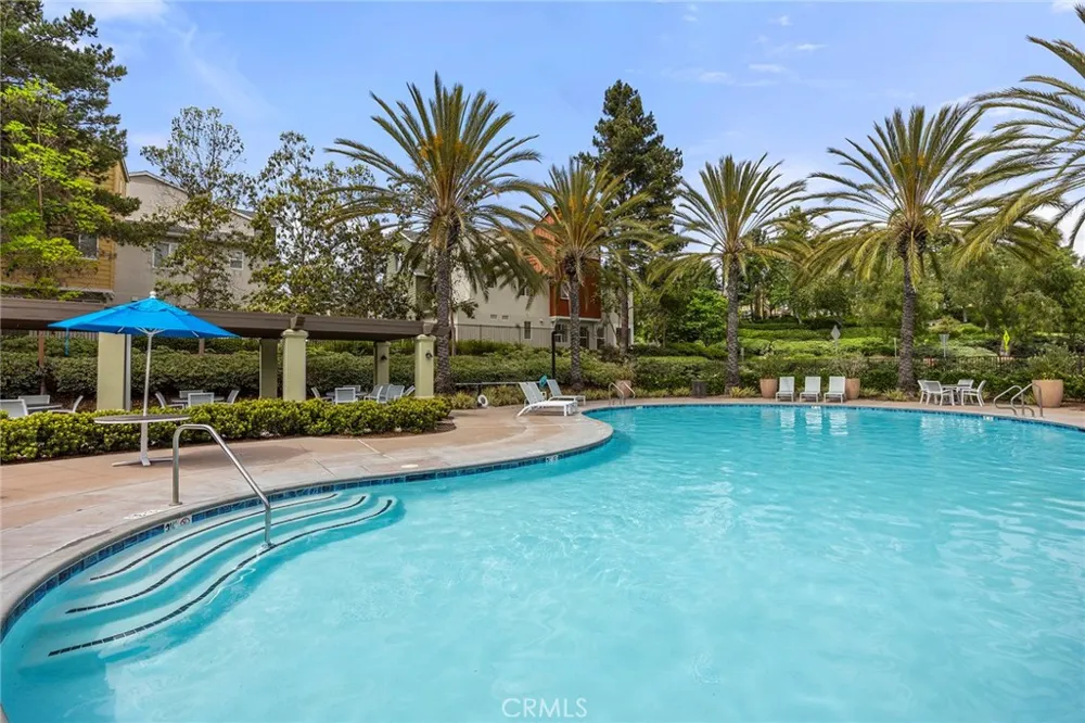 21 Arlington Street Ladera Ranch, CA 92694