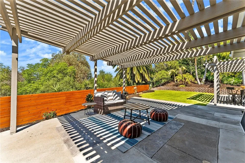 25191 Via Piedra Blanca Laguna Niguel, CA 92677