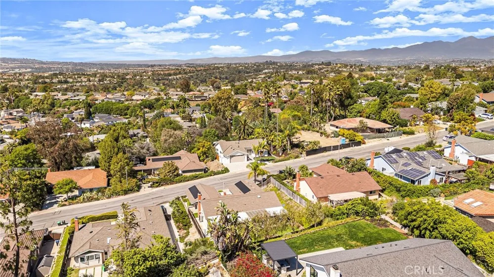 25191 Via Piedra Blanca Laguna Niguel, CA 92677