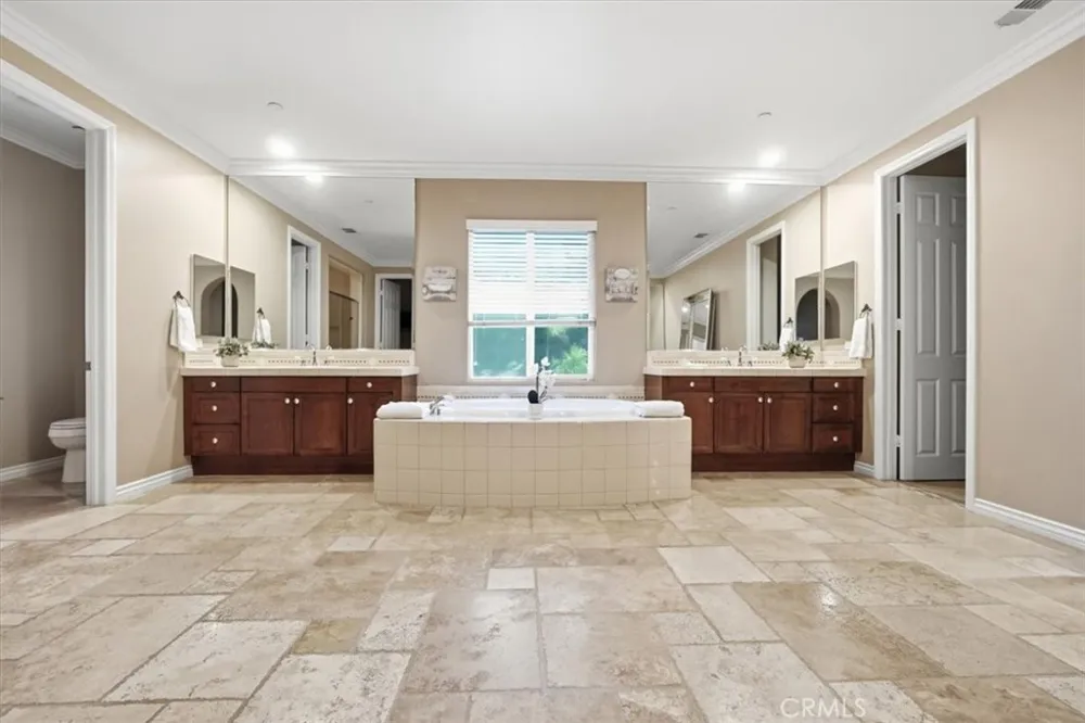 249 Friesian Norco, CA 92860
