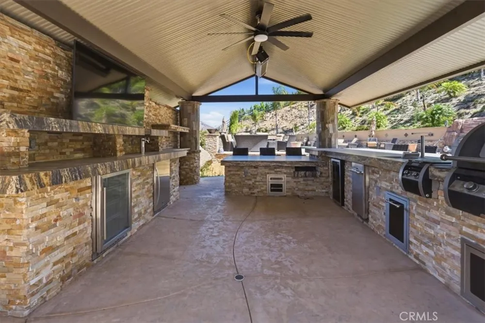 249 Friesian Norco, CA 92860