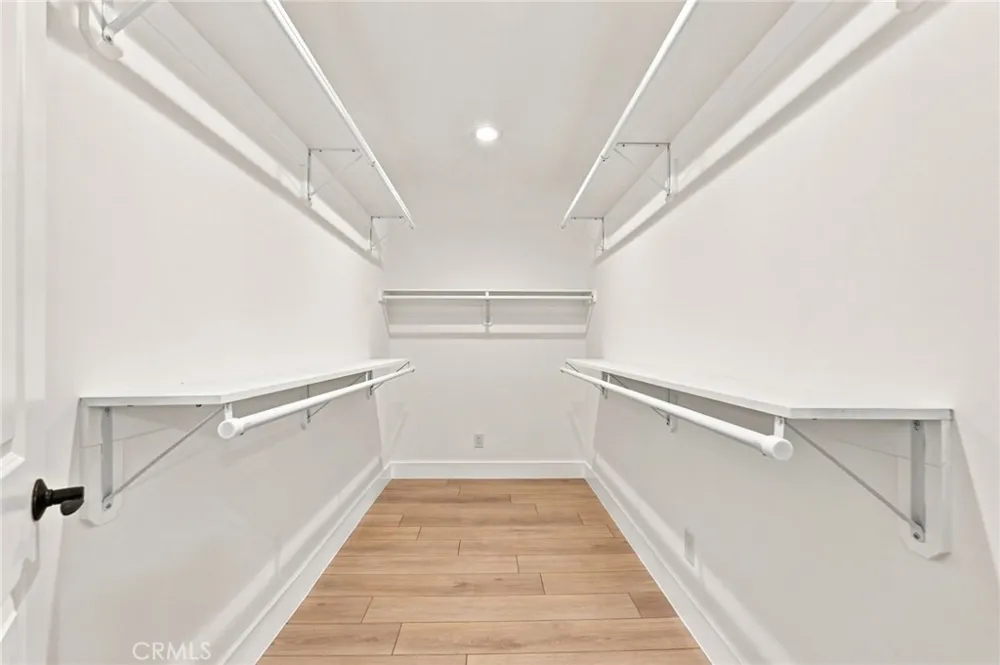 16572 Carousel Huntington Beach, CA 92649