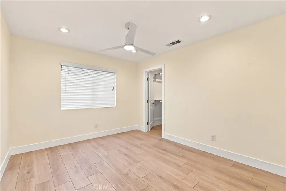 16572 Carousel Huntington Beach, CA 92649