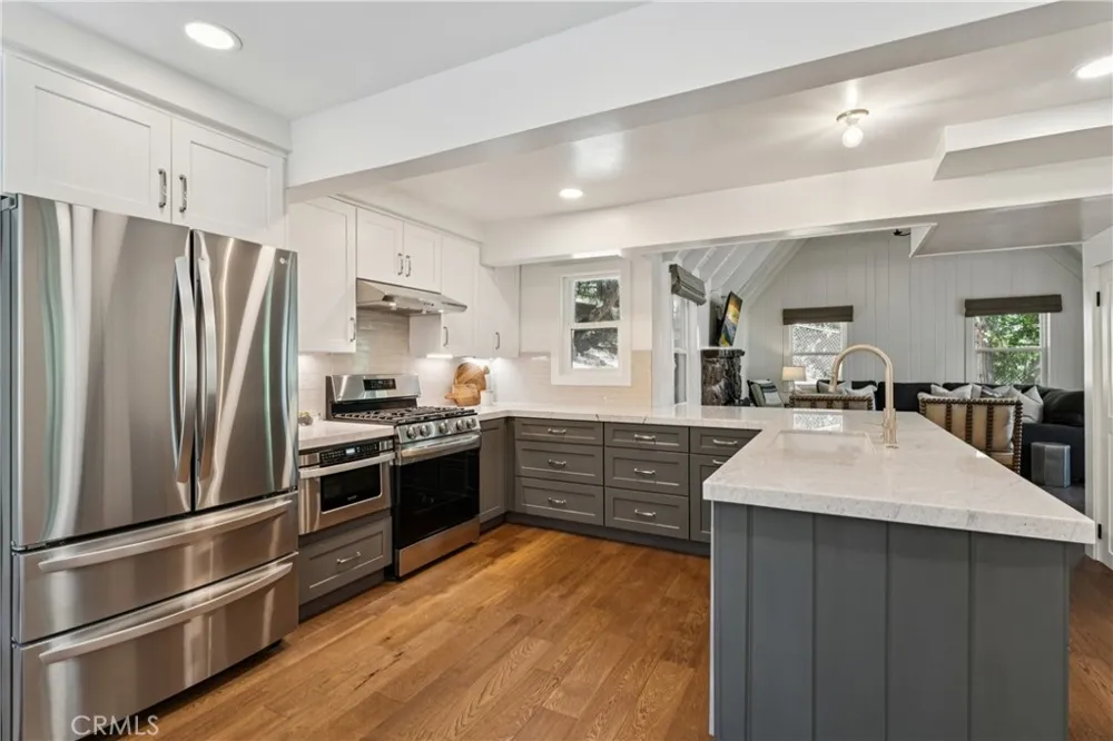 278 Terrace Lake Arrowhead, CA 92352