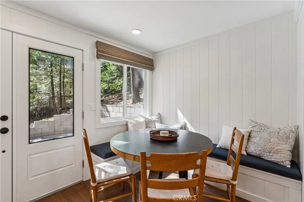 278 Terrace Lake Arrowhead, CA 92352
