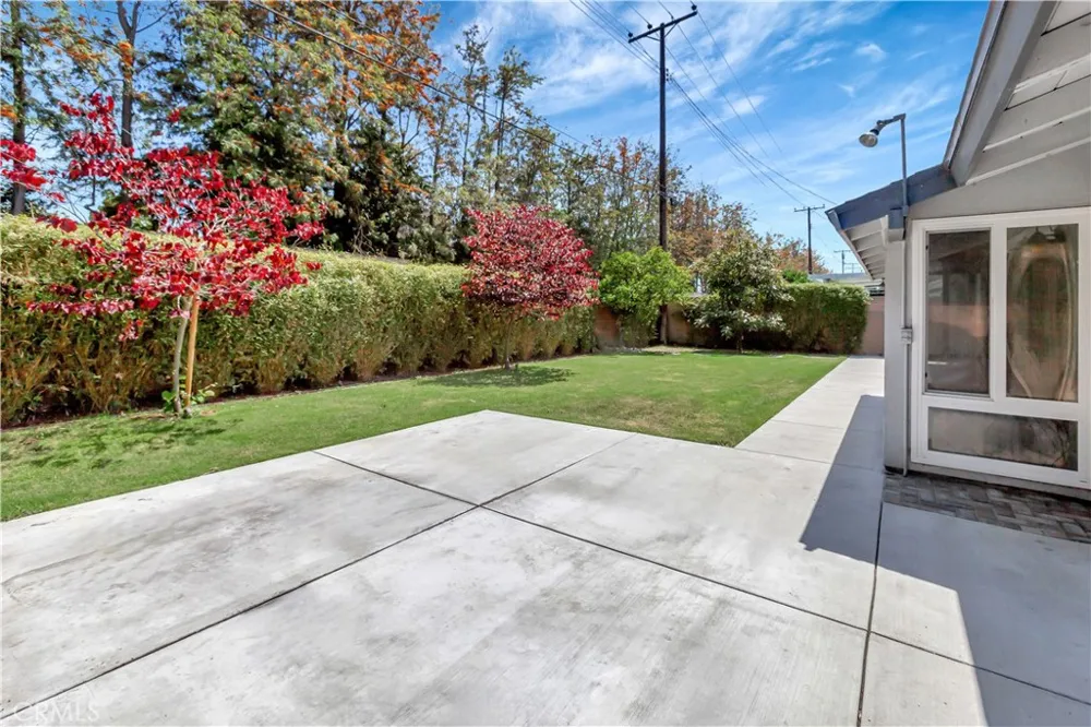 3242 Yellowtail Drive Los Alamitos, CA 90720