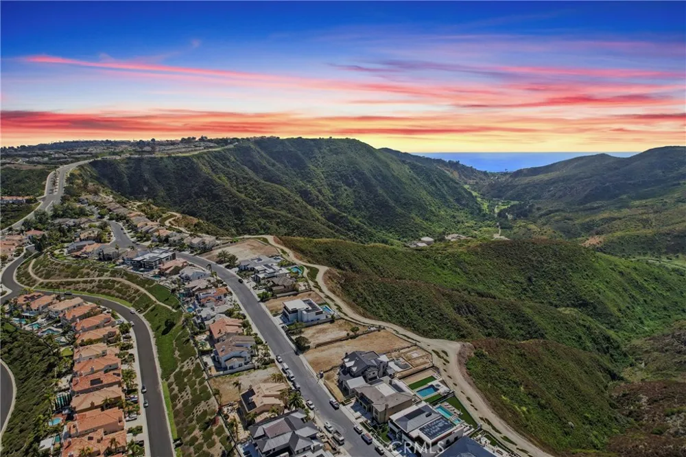 21 Coronado Pointe Laguna Niguel, CA 92677