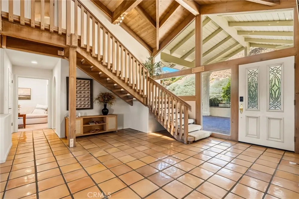 2323 Wilt Fallbrook, CA 92028